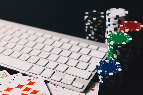 Is Online Poker Actually Rigged?